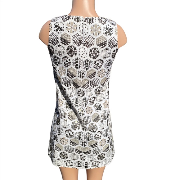 Club Monaco Sequin Detail White Sheath Dress size 2 - Picture 3 of 6